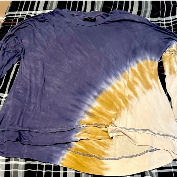 Tops - Lot of 2 ladies tops